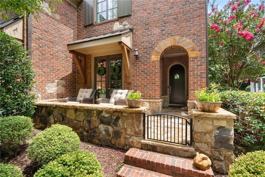 7240 Samples Field Road