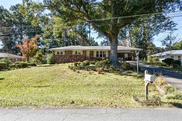 4720 GARRETT DR SW, MABLETON, GA 30126 - Image 1d260032a6da7d0e236e90f032f46f9e/17651191