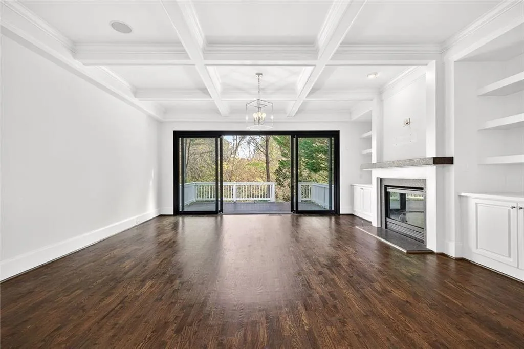 Decatur, Georgia 30033, United States, 5 Bedrooms Bedrooms, ,5 BathroomsBathrooms,Residential,Coming Soon,237747