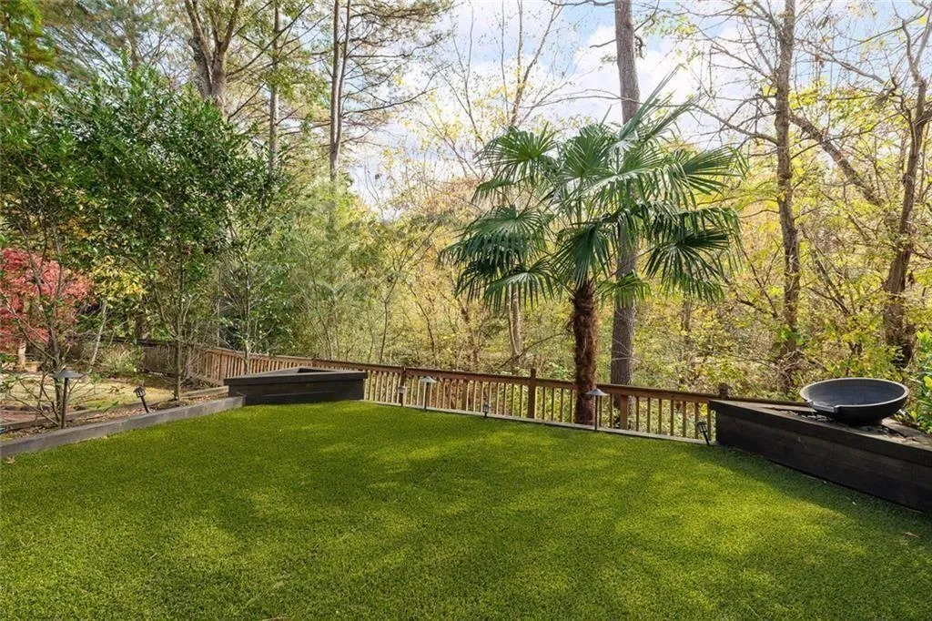 Decatur, Georgia 30033, United States, 5 Bedrooms Bedrooms, ,5 BathroomsBathrooms,Residential,Coming Soon,237747