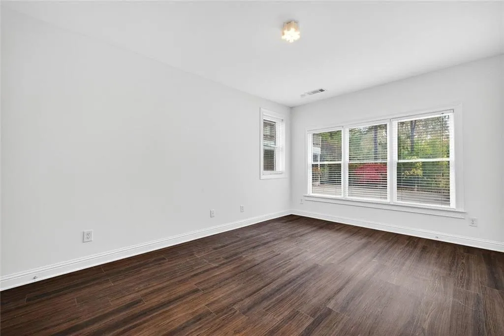 Decatur, Georgia 30033, United States, 5 Bedrooms Bedrooms, ,5 BathroomsBathrooms,Residential,Coming Soon,237747