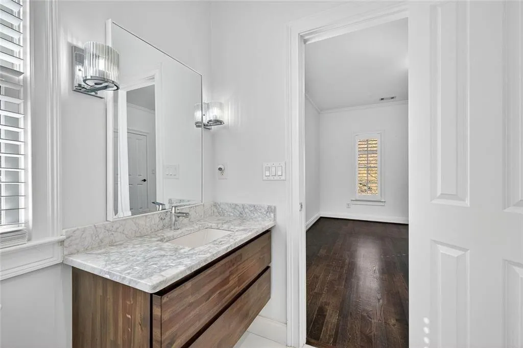 Decatur, Georgia 30033, United States, 5 Bedrooms Bedrooms, ,5 BathroomsBathrooms,Residential,Coming Soon,237747