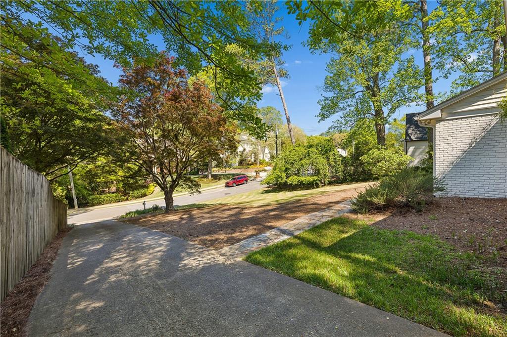 4775 Merlendale Court