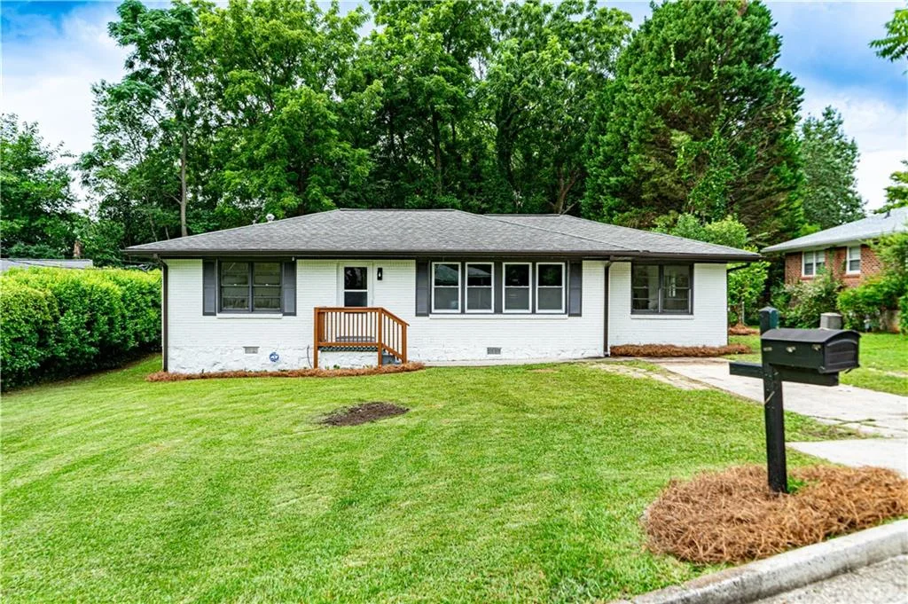 111 Woodhaven Drive