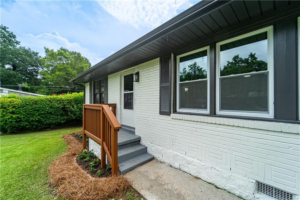 Photo of 111 Woodhaven Drive, Jonesboro, GA 30236 (MLS # 7810750)