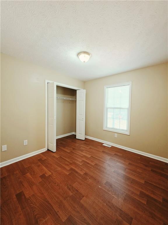 186 S Red Oak Way