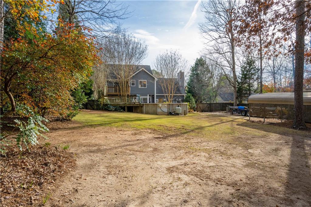 2410 Emerald Drive, Loganville, Georgia image 9
