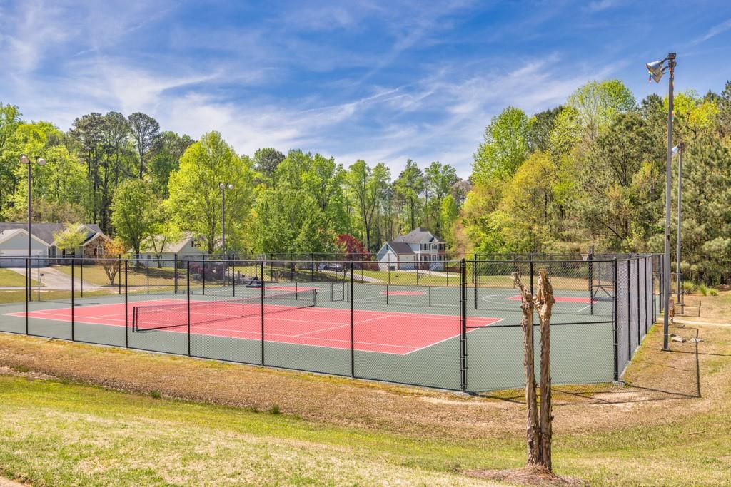 2410 Emerald Drive, Loganville, Georgia image 13