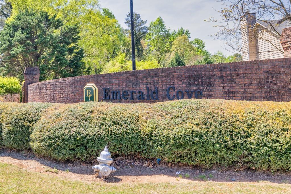 2410 Emerald Drive, Loganville, Georgia image 14