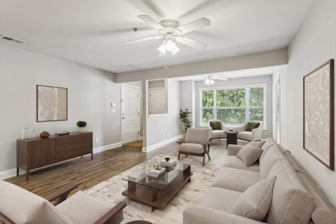Condo For Sale - 208 Madison Lane<br/> Smyrna, GA 30080