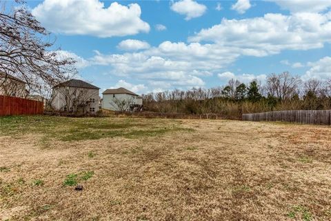 A home in Pendergrass