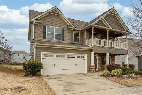 A home in Pendergrass