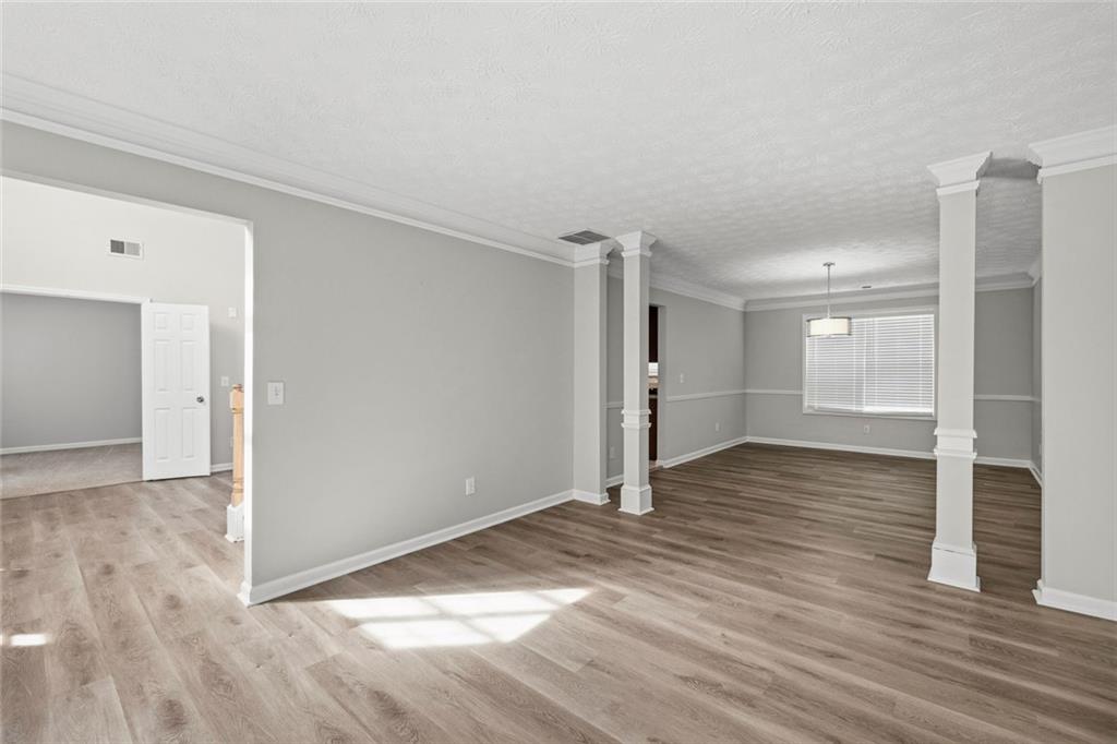 267 Lakeview Place