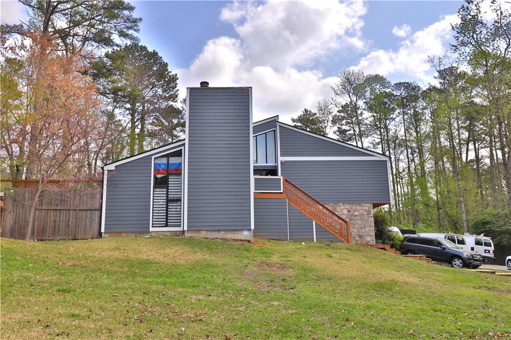 4053 Spalding Hollow, Peachtree Corners, Georgia image 3