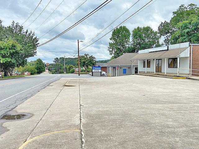 70a Memorial Drive