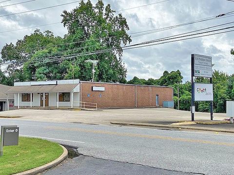 70a Memorial Drive Dahlonega GA 30533