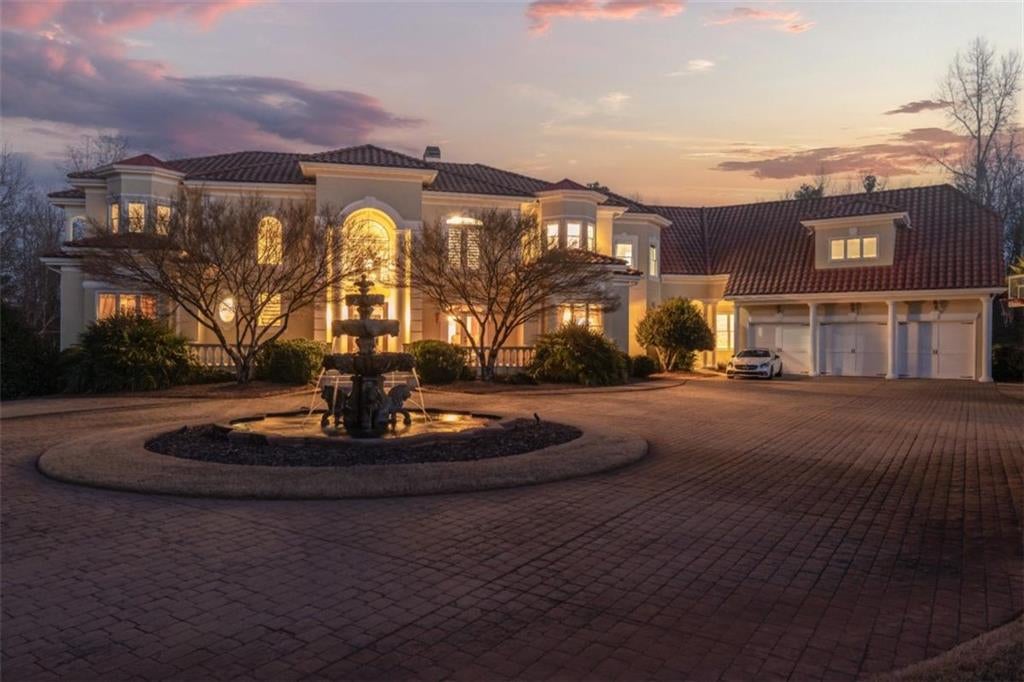 1005 Oak Mountain Road