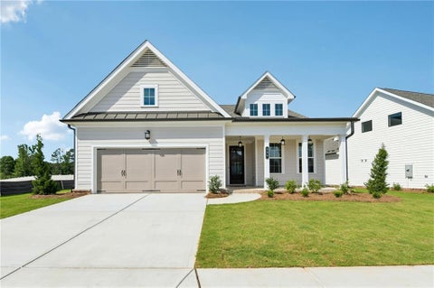 Homes For Sale - 181 High Point Drive<br/> Hoschton, GA 30548
