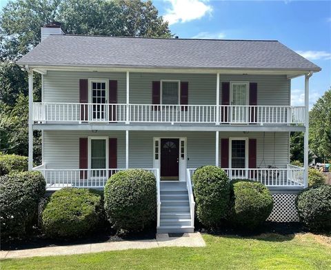 4887 Raven Way NE Marietta GA 30066