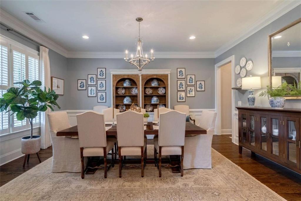 1275 Evergreen Park