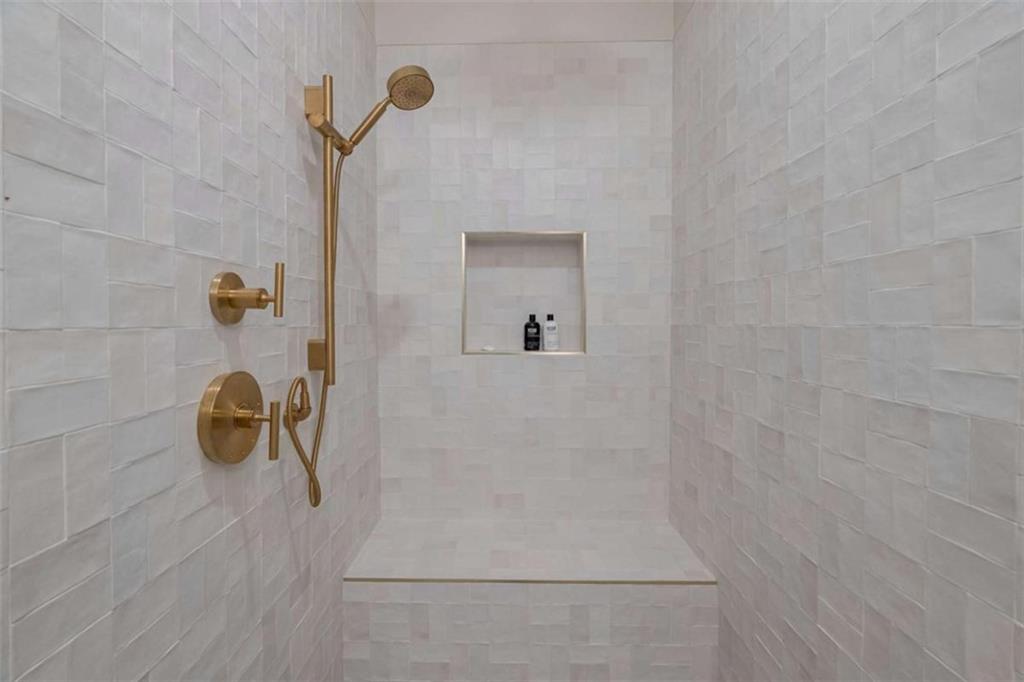 The Georgia Club - Residential