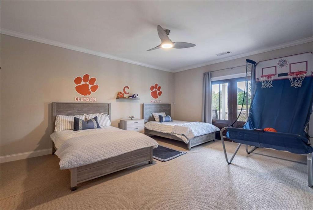 The Georgia Club - Residential