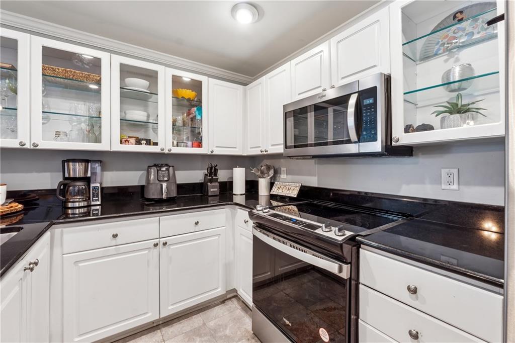 3475 Oak Valley Road NE 980