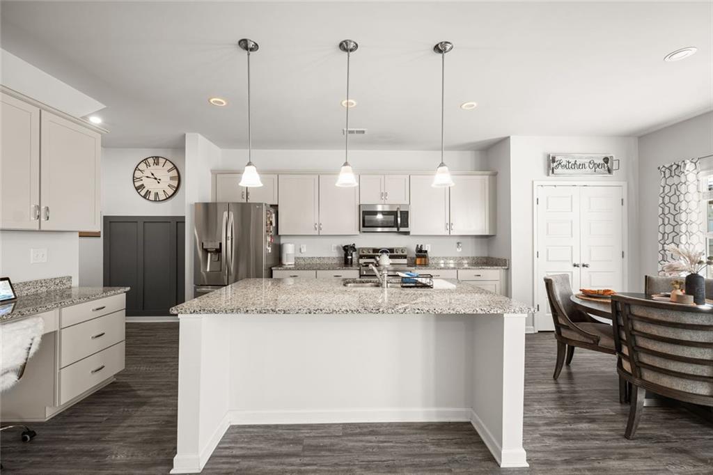 1074 Campbell Pine Trail