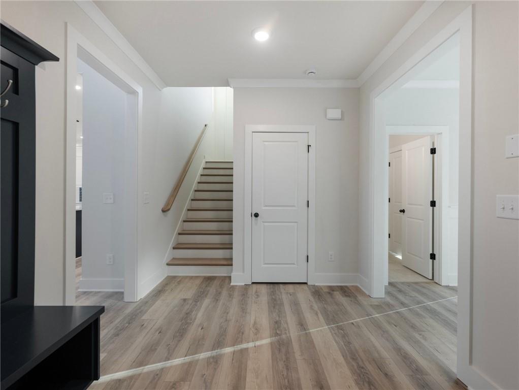 4055 Hosch Retreat Drive, Buford, Georgia image 7