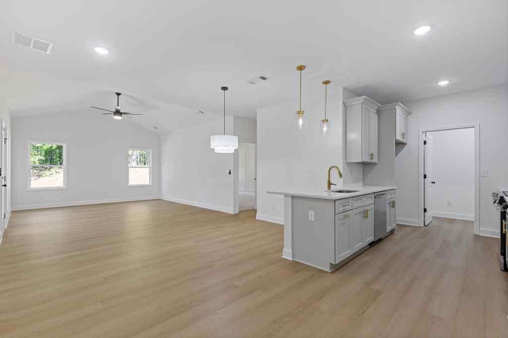 1408 Campbell Road, Covington, Georgia image 4