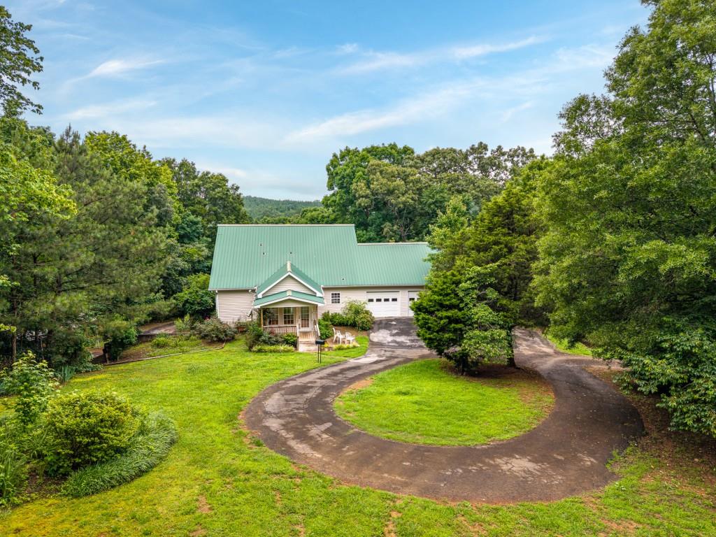 176 Big Oak Tree Road NW