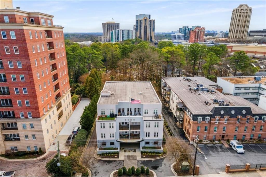 3655 PEACHTREE Road NE 304