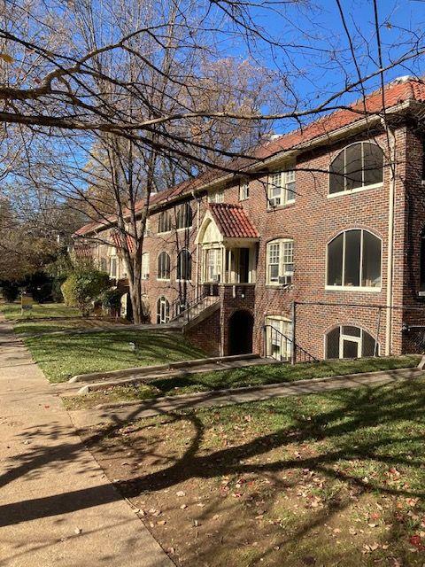 1132 Virginia Avenue NE