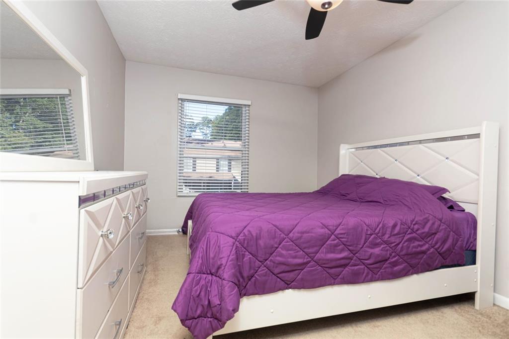 BELLEMEADE COMMONS - Residential
