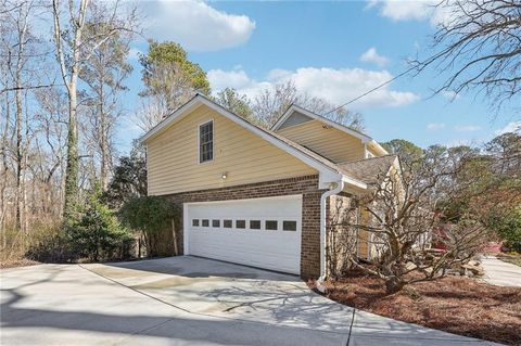 A home in Lilburn