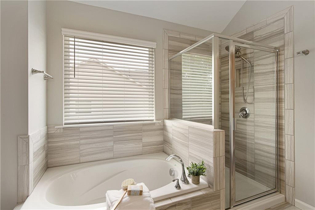6510 Boulder Ridge, Cumming, Georgia image 24