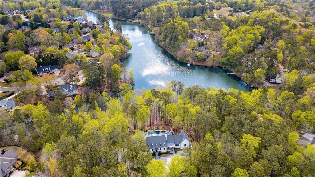 3812 Rock Ivy Trail NE