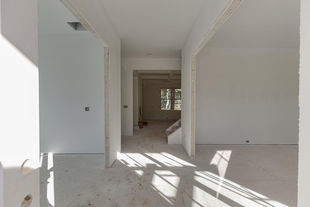 3959 Meadowland Drive