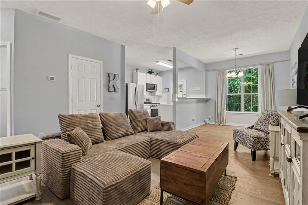 5840 Terremont Circle