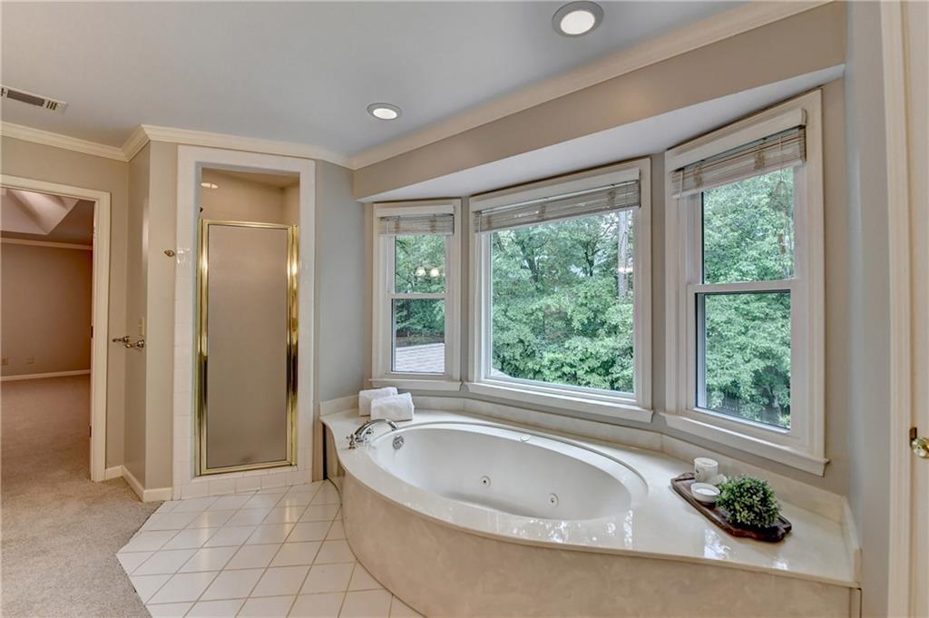 10835 Tuxford Drive, Alpharetta, Georgia image 39
