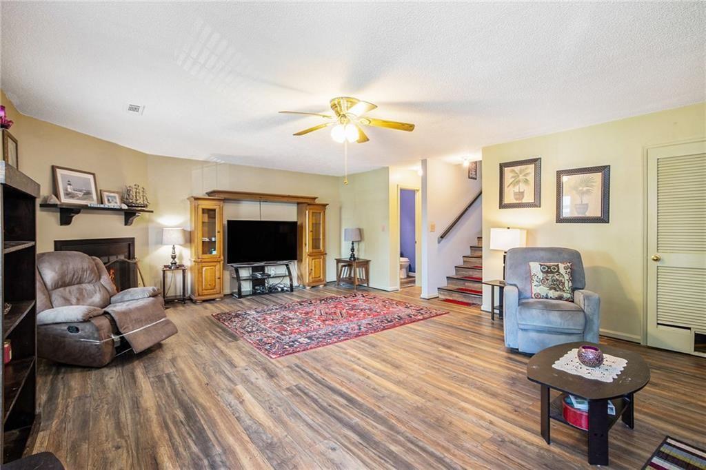 1919 Cheatham Woods Drive SW