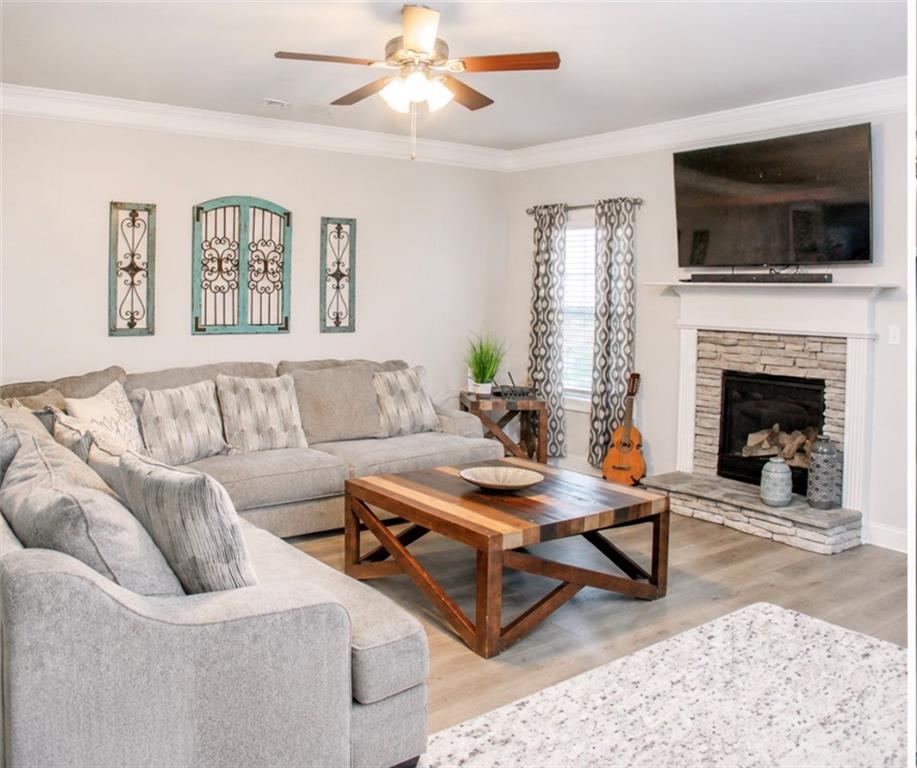 2379 Tomoka Drive
