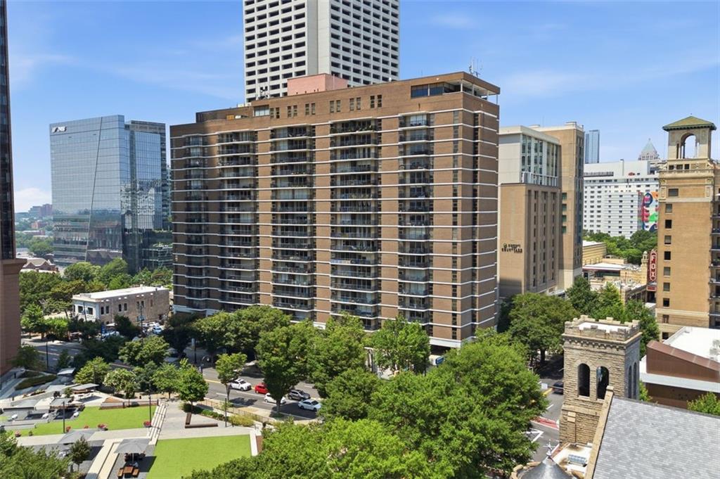 620 Peachtree Street NE 1009