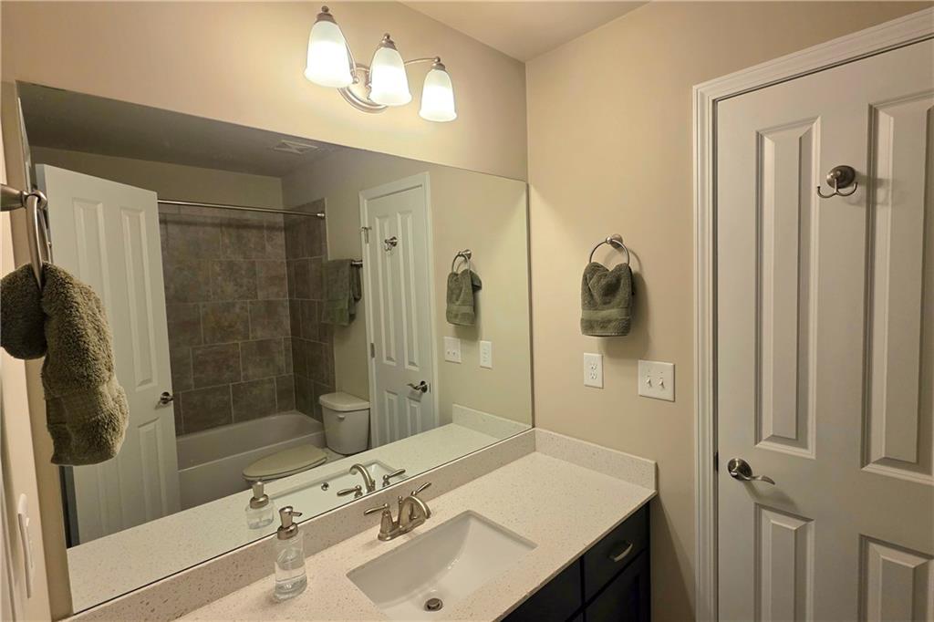 JAMESTOWN - Residential