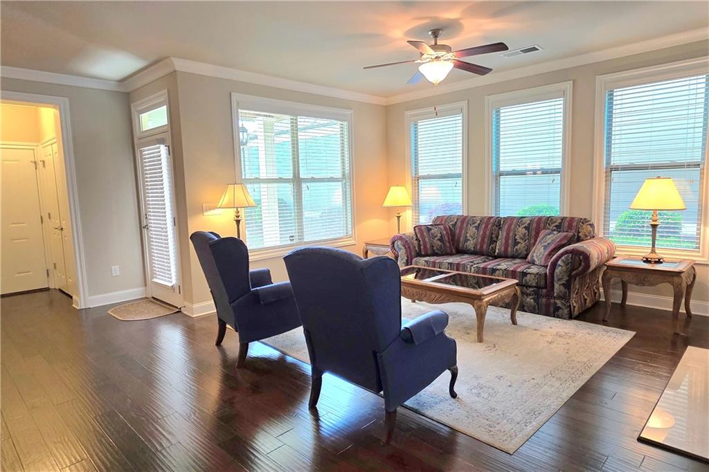 JAMESTOWN - Residential