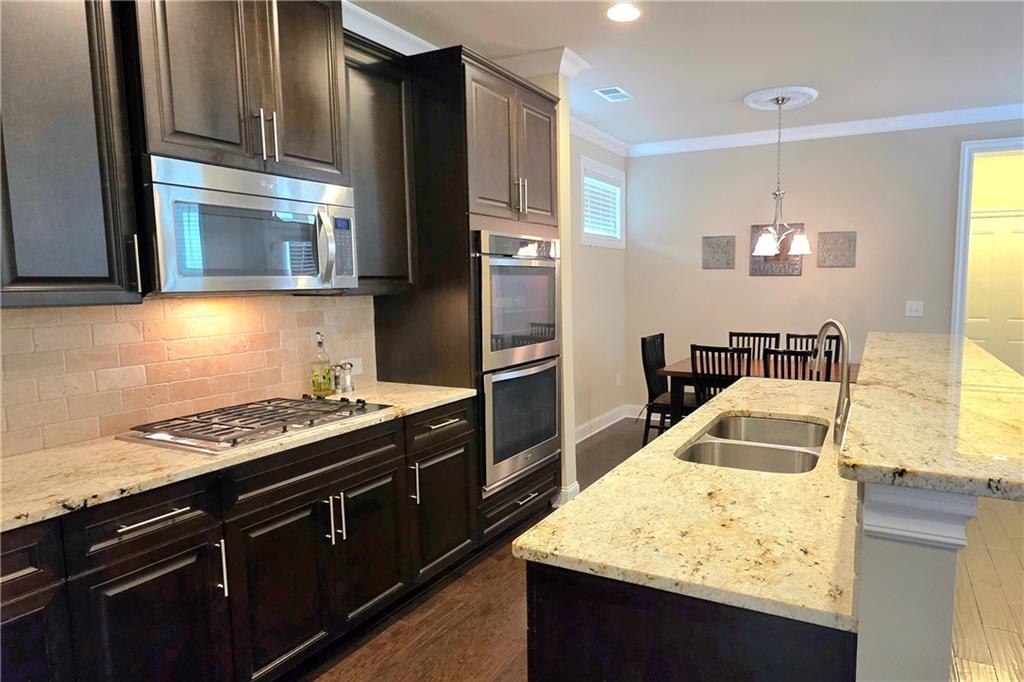 JAMESTOWN - Residential