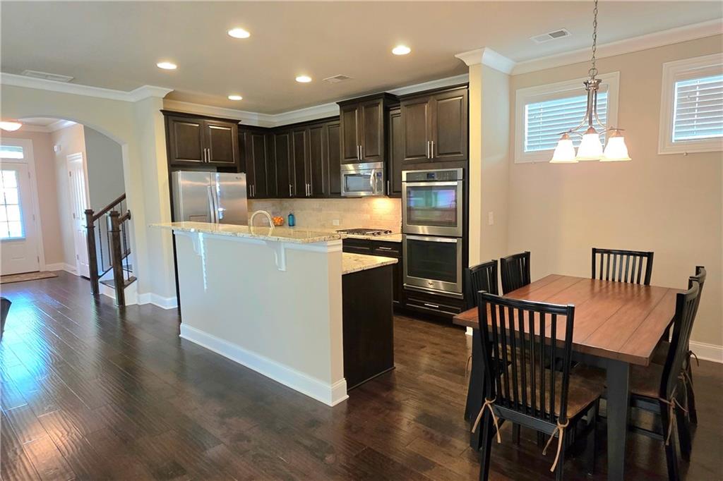 JAMESTOWN - Residential