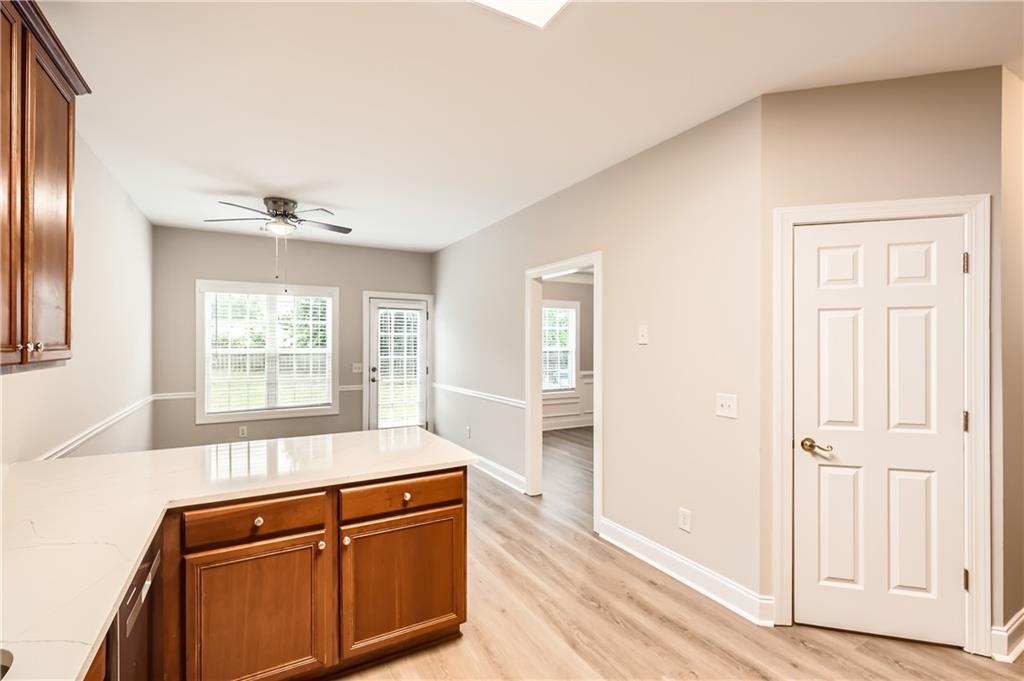909 Pine Cove Drive, Lilburn, Georgia image 10