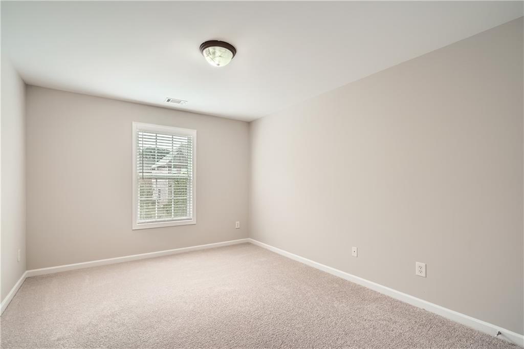 909 Pine Cove Drive, Lilburn, Georgia image 19