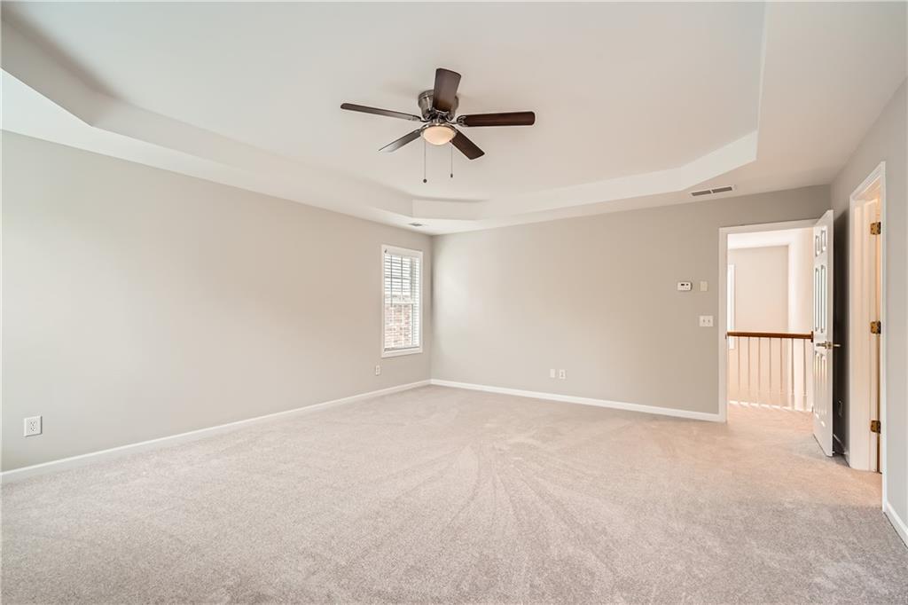 909 Pine Cove Drive, Lilburn, Georgia image 15